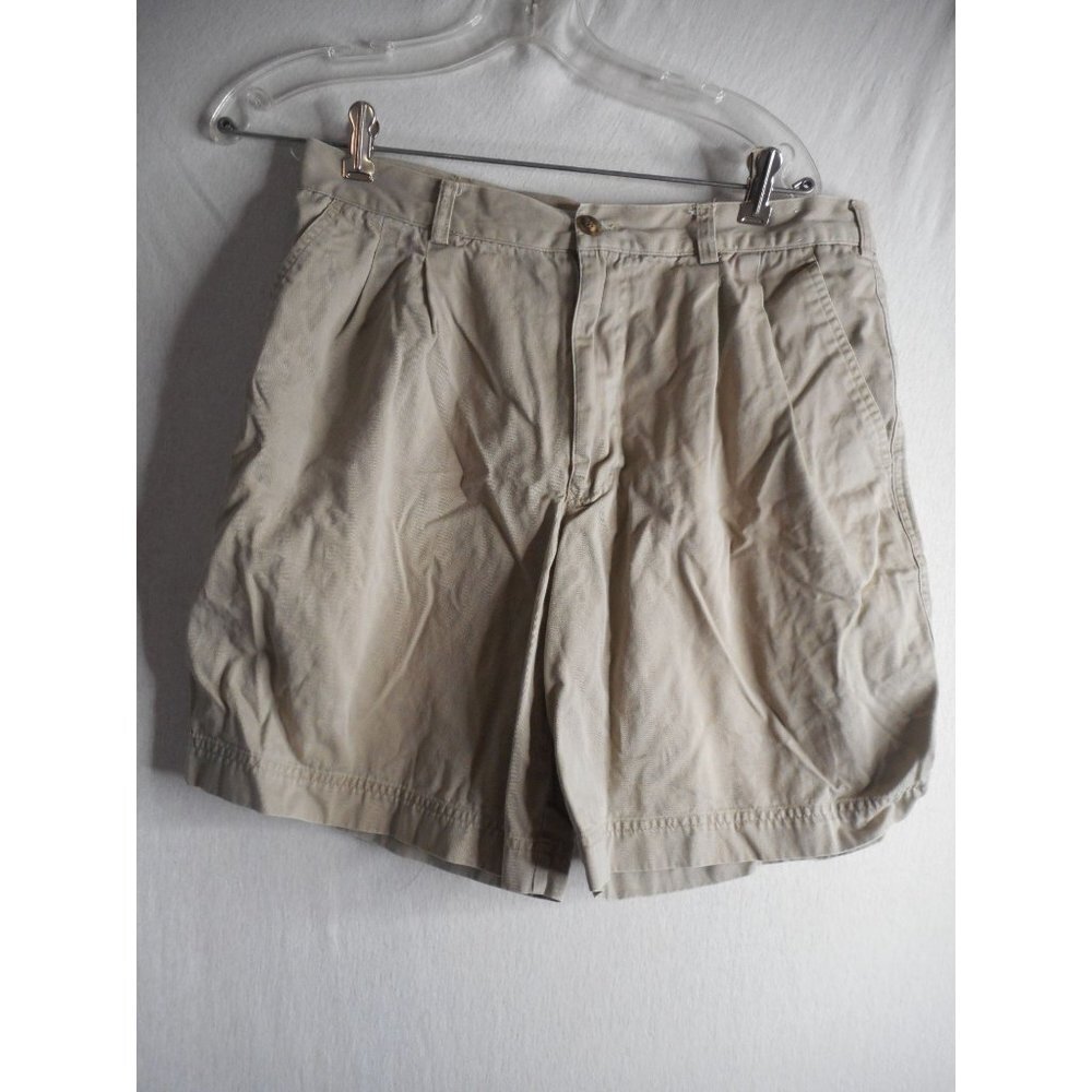 Beigey Tan twill Men's Shorts Sz 32 pleated front 100% cotton